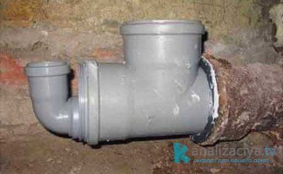 Монтаж переходников канализационных труб Монтаж переходников канализационных труб