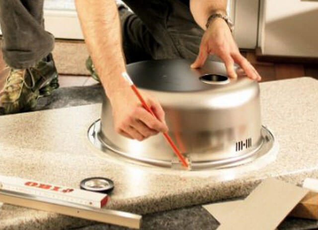 как установить врезную мойку как крепить мойку к столешнице