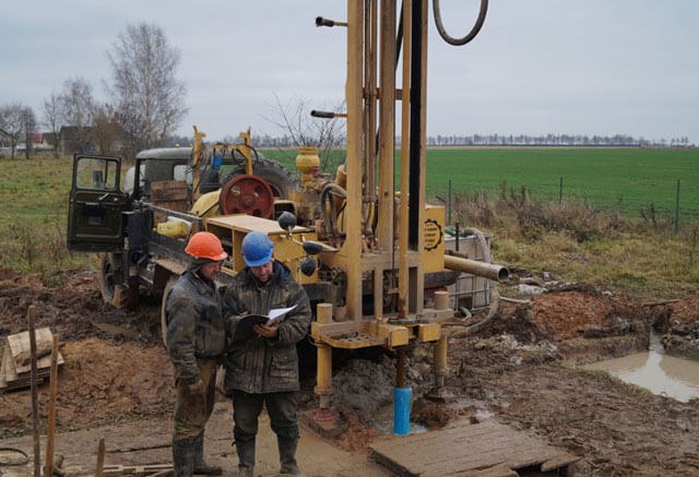 пробурить скважину своими руками