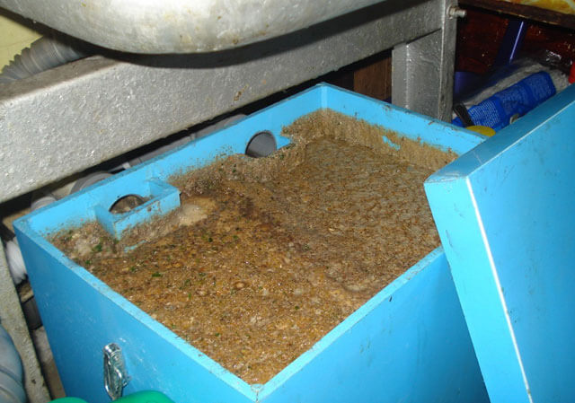 как работает жироуловитель