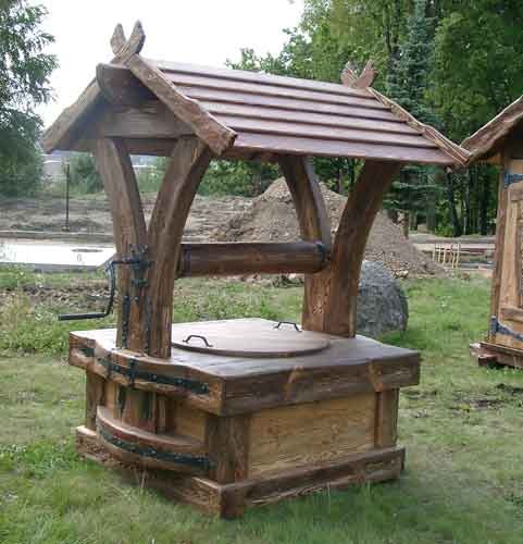 Колодец из дерева