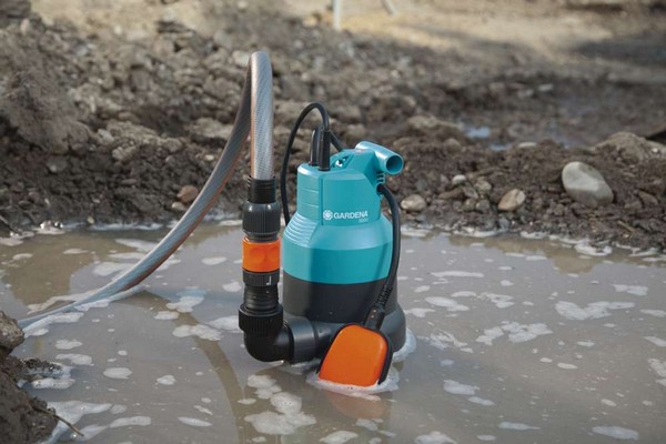 Откачка грязной воды Откачка грязной воды